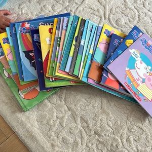 Collection of Peppa Pig books